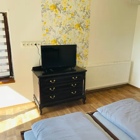 Trojna Lednice-vhodne Na Svatby,rodinne Akce,teambuilding Pensionat *