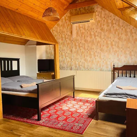 Trojna Lednice-vhodne Na Svatby,rodinne Akce,teambuilding Lednice